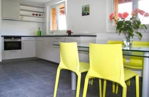 Chardonne Apartment | Apartment Appartement dans une ferme rénovée by Interhome