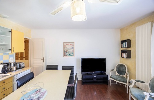 Brison-Saint-Innocent Apartment | Apartment 'In the Heart of the Riviera des Alpes' with Lake View, Shared Pool and Wi-Fi