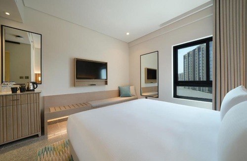Jadaf Hotel | Arabian Park Dubai, an Edge by Rotana Hotel
