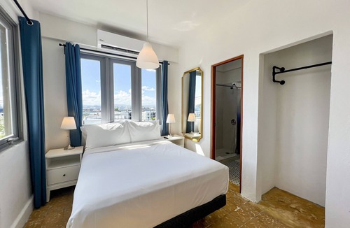 Puerta de Tierra Hotel | Bahia Urbana Hotel