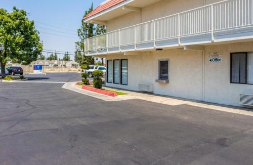 West Park Community Hotel | Bakersfield, CA