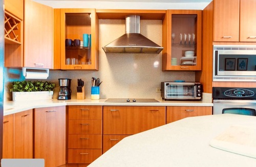 Puntas Condo | Beachfront ★ Pool ★ All New ★ AC ★ Free Gated Prkng ★ Laundry ★ WiFi ★ 1st Floor