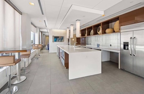 Aurora Highlands Apartment | Beautiful 2BR in Crystal City | Kitchen + Laundry