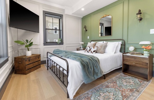 East Somerville Apartment | Bostonian 2BR2BTH/8 Minutes to Boston