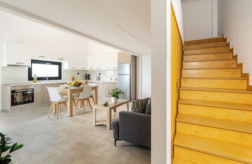 Archanes-Asterousia Villa | Boutique villa for 7 people, new build, sea view, close to the beach