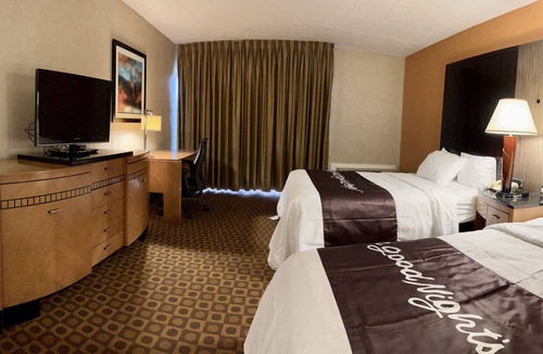 Windsor Locks Hotel | Bradley Inn