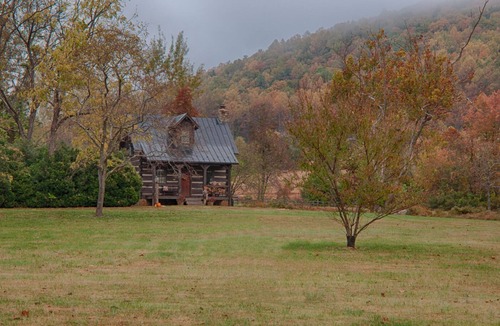 Stanardsville Cabin | Cabin at Rabbit Hollow