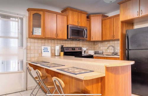 Guaniquilla Apartment | CASA PEACE HAVEN (2 level) Beach House