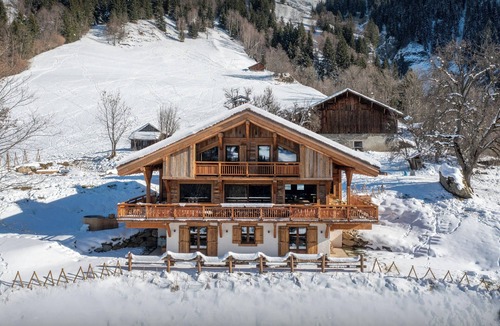 Saint-Gervais-les-Bains Ski Chalet | Chalet Beau Caillou stay for 14 (11 adults) with spa & pool - OVO Network