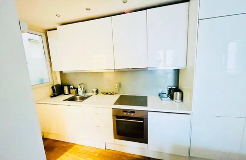 Quartier de la Goutte-d'Or Apartment | Charming 2-bedroom loft in brilliant Paris next to Gare du Nord Montmartre