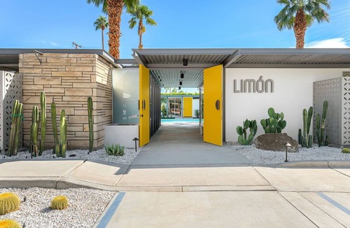Warm Sands Hotel | Chic Palm Springs retreat with pool, spa, and mountain views