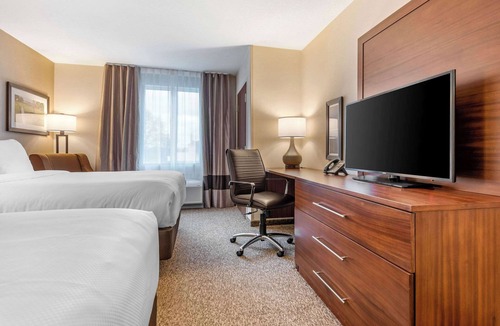 Goderich Hotel | Comfort Inn & Suites