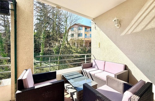 Chambery Apartment | Comfortable T3 at the foot of the Castle of Chambéry!