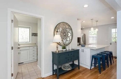 North Eastham House | Cozy and modern beach house & separate living space; perfect for families!