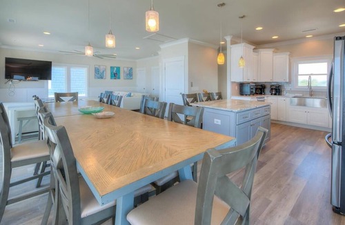 Yaupon Beach House | Current Sea: Oceanfront 7BR house in Oak Island, sleeps 16, ideal for family fun!