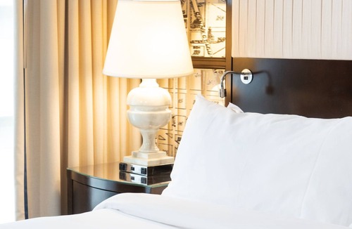 Logan Circle Hotel | DC Studio King – Spacious & Luxe Retreat