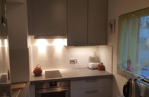 Batignolles Apartment | EIFFEL SIGHTSEEING FOR 2 WITH CAR OPTION