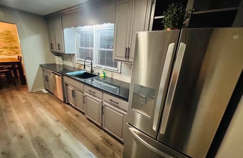 Elroy House | El Rancho Powell