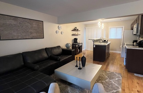 Windsor House | Entire home in Windsor, Canada Terrific 3-bedroom house in charming neighborhood