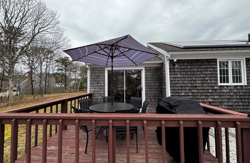 North Eastham House | Experience Cape Cod Beaches: Charming 4-bedroom just a 10min stroll to the beach