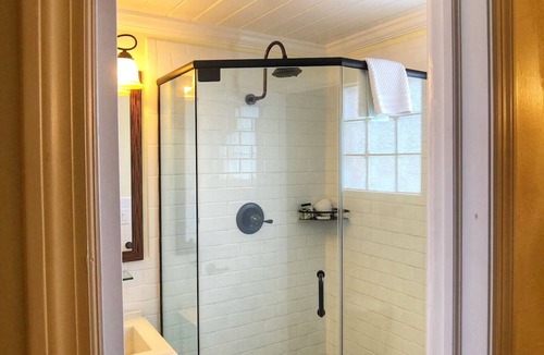 Estate East Street Hotel | Experience St. Croix Heritage from Chic Downtown Escape Near Attractions