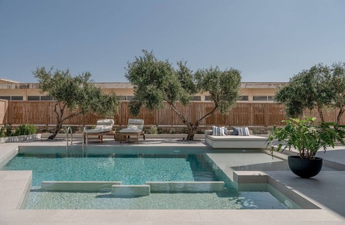 Tavronitis Villa | Exquisite Chania Estate | Villa Beerus | 8 Bedrooms | Spacious Outdoor Area