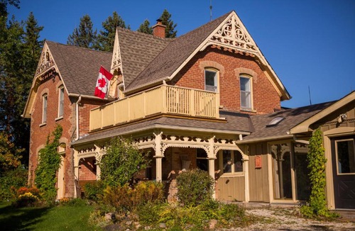 Mulmur Bed & Breakfast | Foxingham Farm Bed & Breakfast