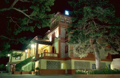 Colmenar Viejo House | Gran Hostal El Chiscón