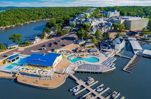 Osage Beach Hotel | Great Location! 3 Comfortable Units, Free Parking, Onsite Pool