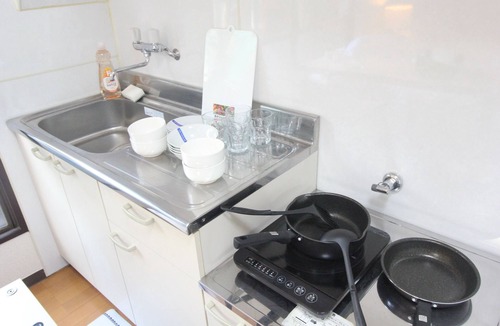 Okubo Apartment | Great Location & Value! Cozy Shinjuku Stay - 5 min to Station & Kabukicho Tower5