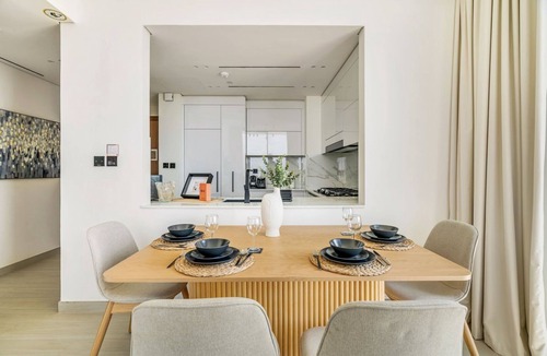 Jumeirah Village Apartment | GuestReady - 2BD | Private Pool Oasis | City View