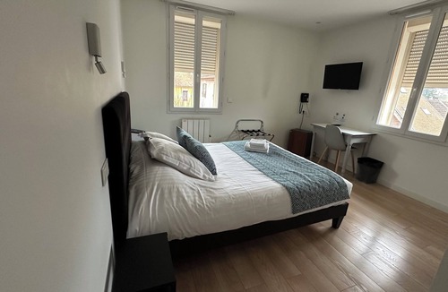 Yenne Hotel | Hôtel du Fer à Cheval
