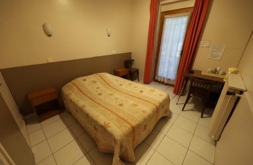 13th Arrondissement Hotel | Hôtel du Roussillon