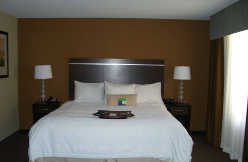 Pueblo Hotel | Hampton Inn & Suites Pueblo/North
