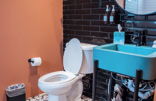 Condado Hotel | HiBird - King Room Smart Design