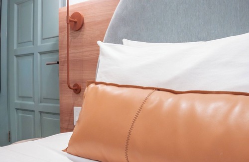 Condado Hotel | HiBird - King Room with Private Hot tub