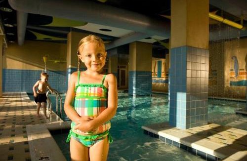 Northeast Virginia Beach Hotel | Hilton Ocean Beach Club Resort, Virginia Beach, VA