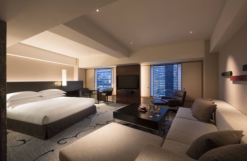 Nishi-Shinjuku Hotel | Hilton Tokyo