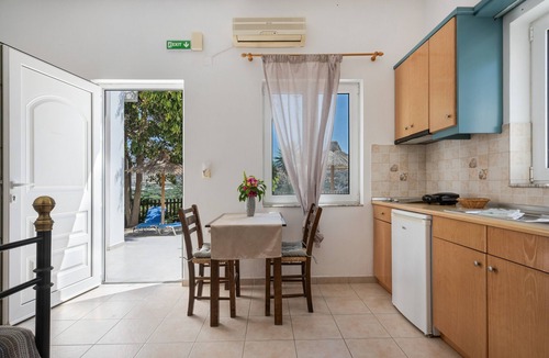 Mirtos Apartment | Holiday Apartment "One-Bedroom Kallithea" with Sea View, 2 Shared Terraces & Wi-Fi