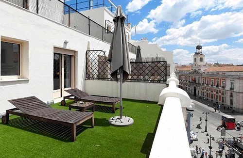 Sol Apartment | Hotel Moderno Puerta