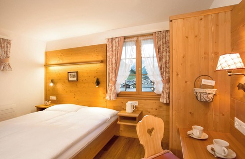 Zermatt City Centre Hotel | Hotel Romantica