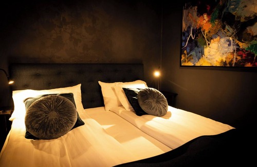 Gamla Staden-Nya Staden Hotel | Hotell Aqva Restaurang & Bar – Ett Biosfärhotell med fokus på hållbarhet