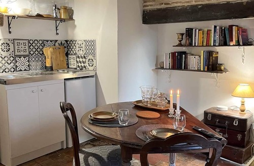 Lorris House | L'Écurie – Charming studio in the heart of Lorris