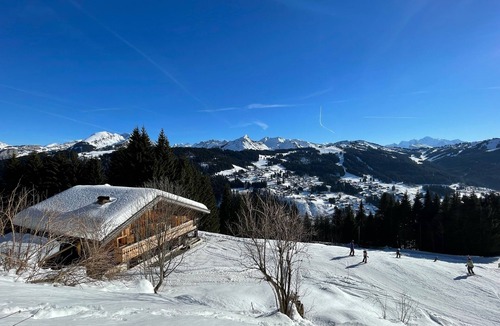 Les Gets Ski Chalet | La Ferme is an old alpine