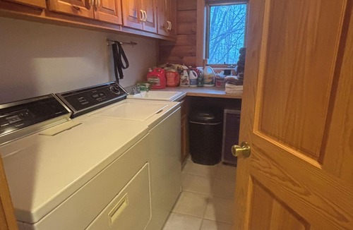 Walker Cabin | Lakefront Log Home on Leech Lake Sleeps 11