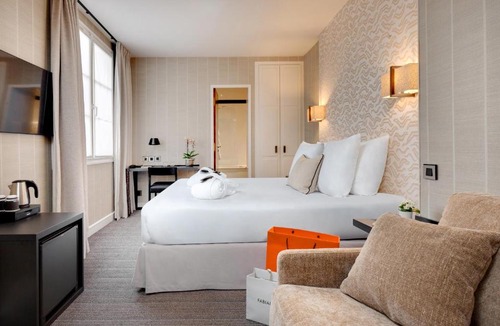 Odeon Hotel | Le Senat