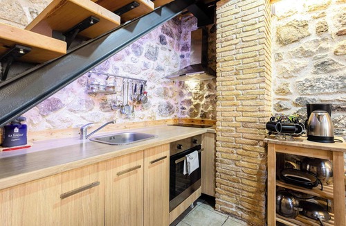 Limni Apartment | Limni Stone Apartments – Thalassa Retreat