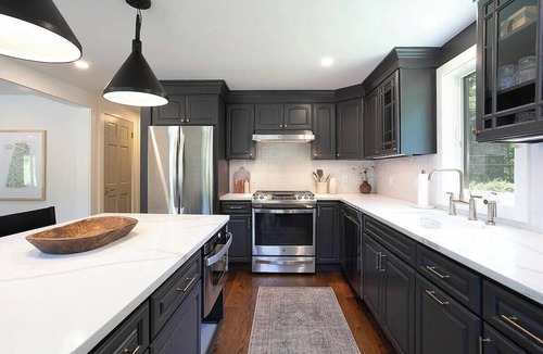 Ashley Falls House | Log Cabin w/fire pit, close to Ski Catamount, Butternut Ski, Great Barrington