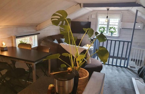 Leksand Apartment | Lugnets hotellägenhet