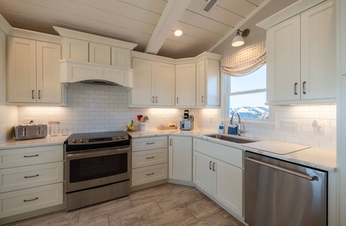 Holden Beach House | 🌊 Luxe Oceanfront Escape 4BR + Private Pool & Stunning Views